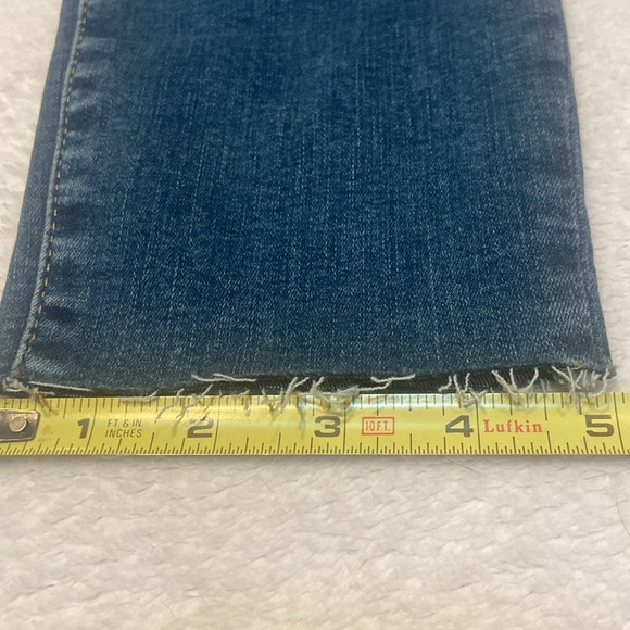 GOOD AMERICAN NWT Size 25 High Rise Crop Raw Edge Blue Jeans - Picture 8 of 11
